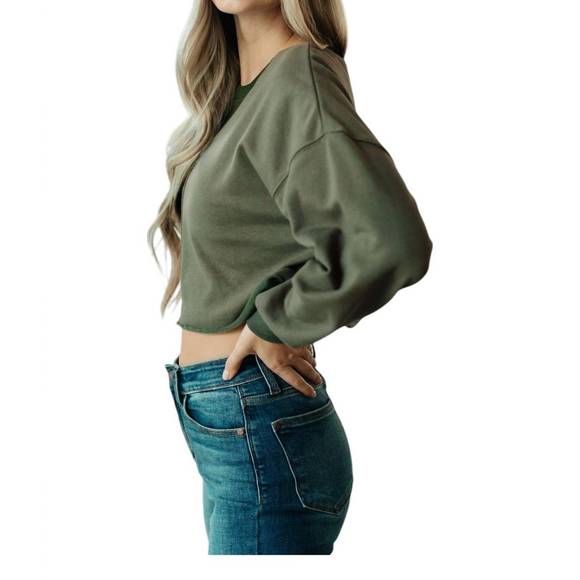 NEW ONE ELEVEN NORTH just a casual crop pullover top in olive green - Picture 3 of 3